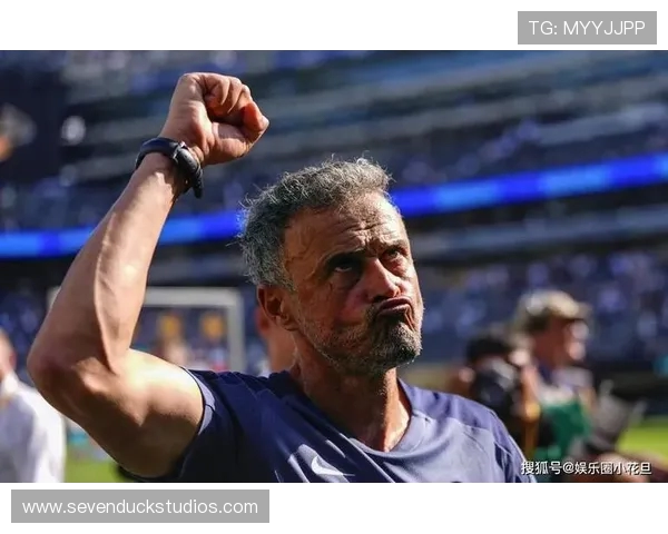 恩里克谈杜埃马金出场与坚持球员三十岁仍属年轻