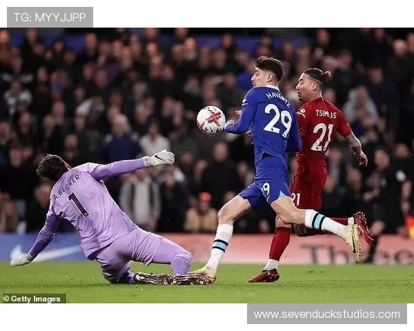 内维尔：今天对马雷斯卡来说是噩梦，切尔西后防简直一团糟